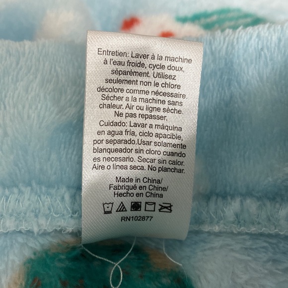 Women’s Daydream by Berkshire Home cupcake & donut fuzzy pajama bottoms. Size S - Picture 9 of 14